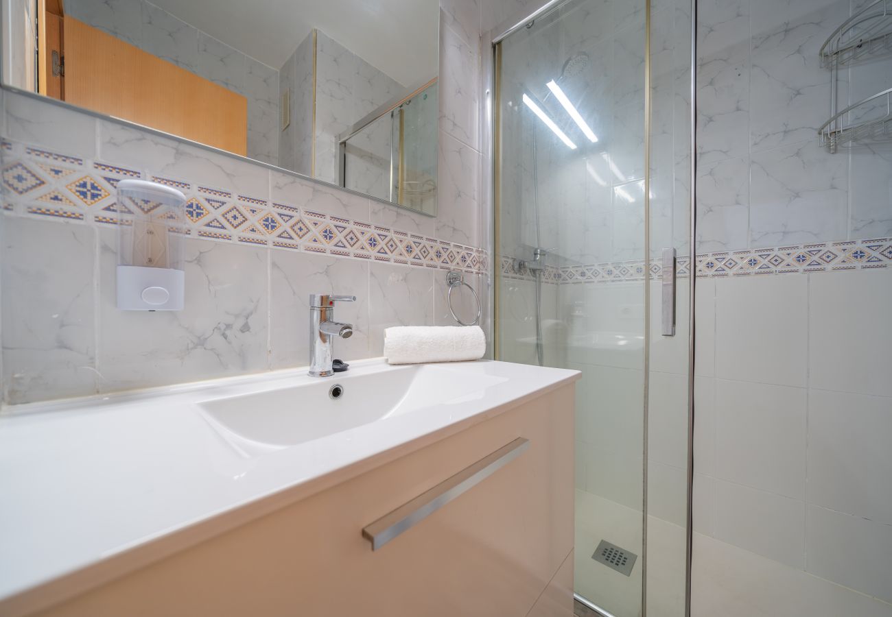 Apartamento en Pineda de Mar - HomeHolidaysRentals Estrella - Costa Barcelona
