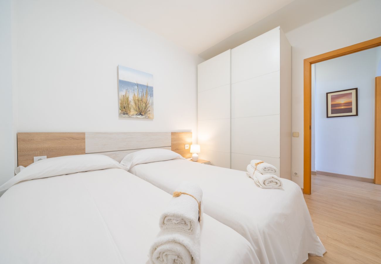Apartamento en Pineda de Mar - HomeHolidaysRentals Estrella - Costa Barcelona