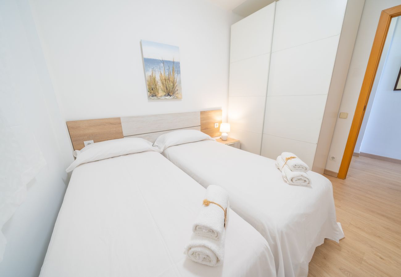 Apartamento en Pineda de Mar - HomeHolidaysRentals Estrella - Costa Barcelona