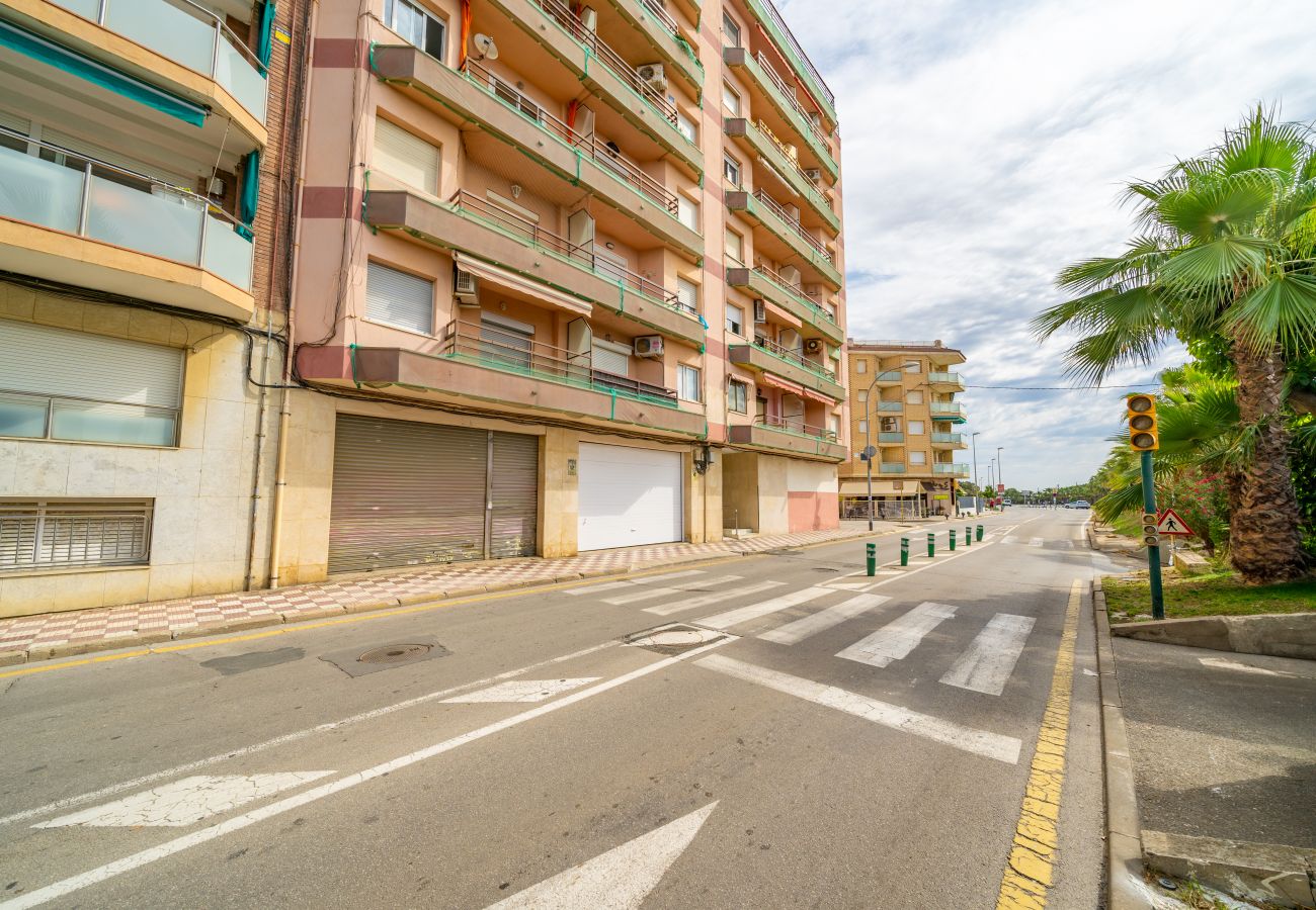 Apartamento en Pineda de Mar - HomeHolidaysRentals Estrella - Costa Barcelona