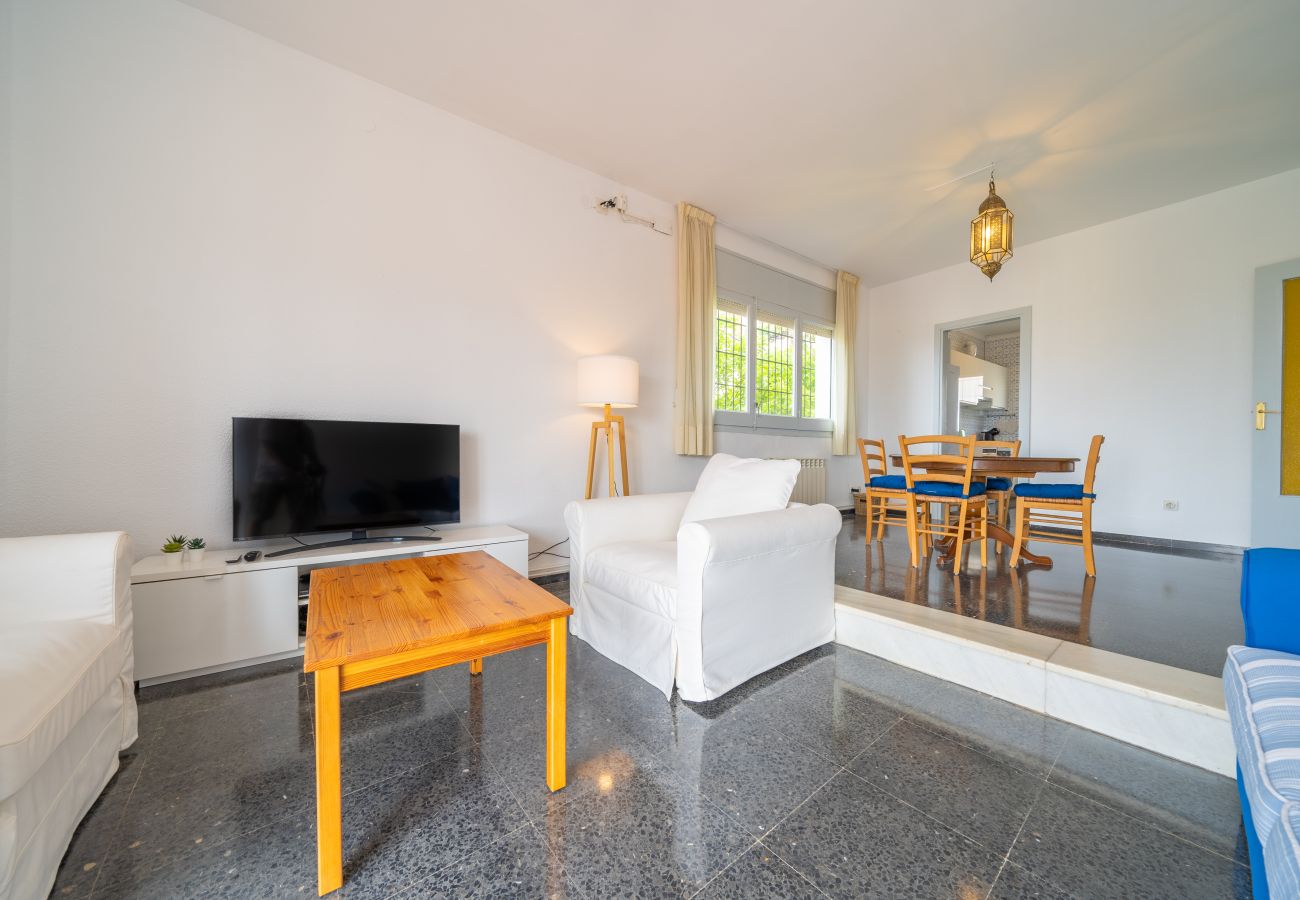 Villa en Santa Susana - HomeHolidaysRentals Himalaia - Costa Barcelona