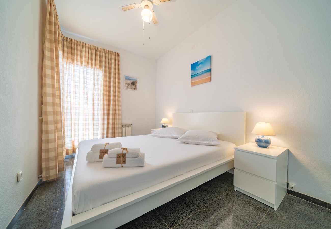 Villa en Santa Susana - HomeHolidaysRentals Himalaia - Costa Barcelona