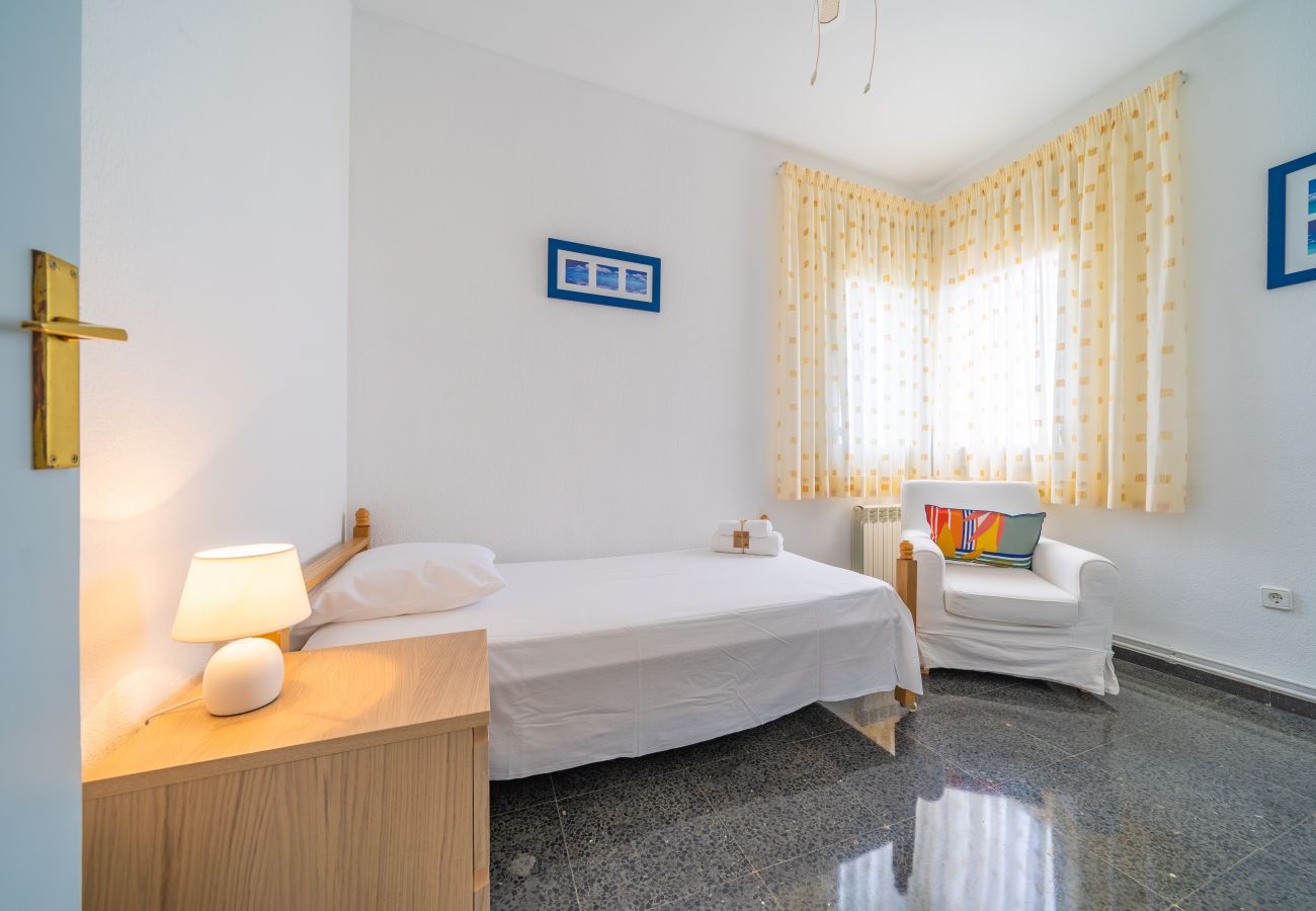 Villa en Santa Susana - HomeHolidaysRentals Himalaia - Costa Barcelona