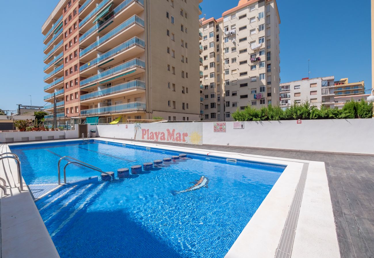 Apartamento en Malgrat de Mar - HomeHolidaysRentals Playamar - Costa Barcelona