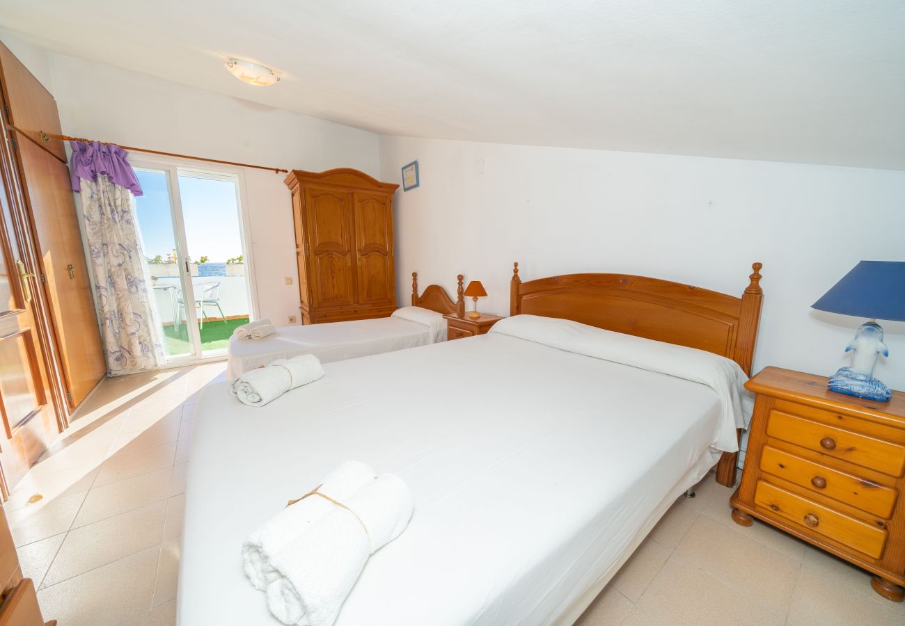 Casa adosada en Sant Pol de Mar - HomeHolidaysRentals Ancora - Costa Barcelona