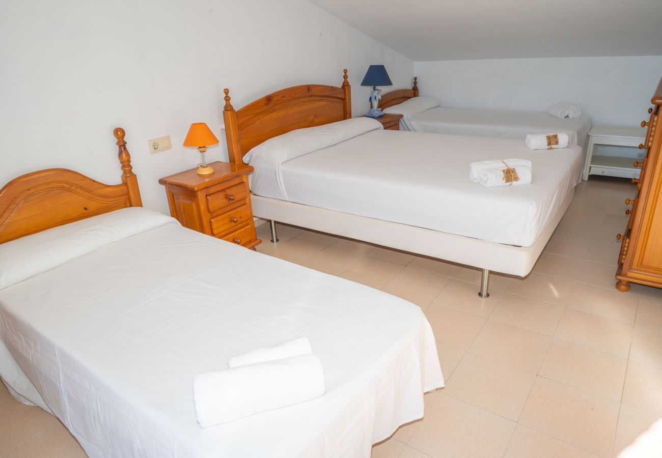 Casa adosada en Sant Pol de Mar - HomeHolidaysRentals Ancora - Costa Barcelona