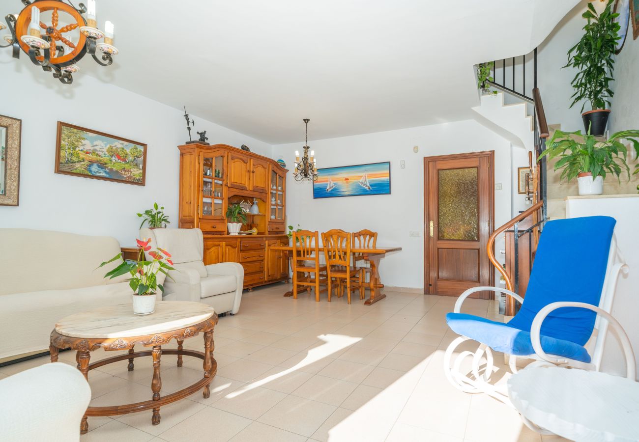 Casa adosada en Sant Pol de Mar - HomeHolidaysRentals Ancora - Costa Barcelona