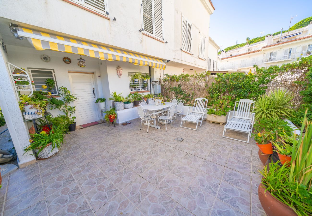 Casa adosada en Sant Pol de Mar - HomeHolidaysRentals Ancora - Costa Barcelona