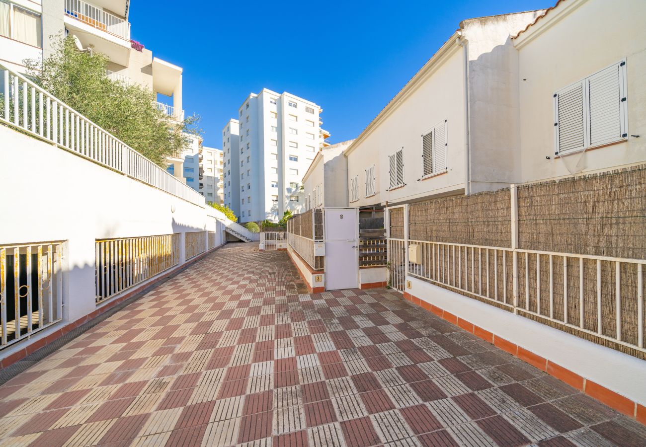 Casa adosada en Sant Pol de Mar - HomeHolidaysRentals Ancora - Costa Barcelona