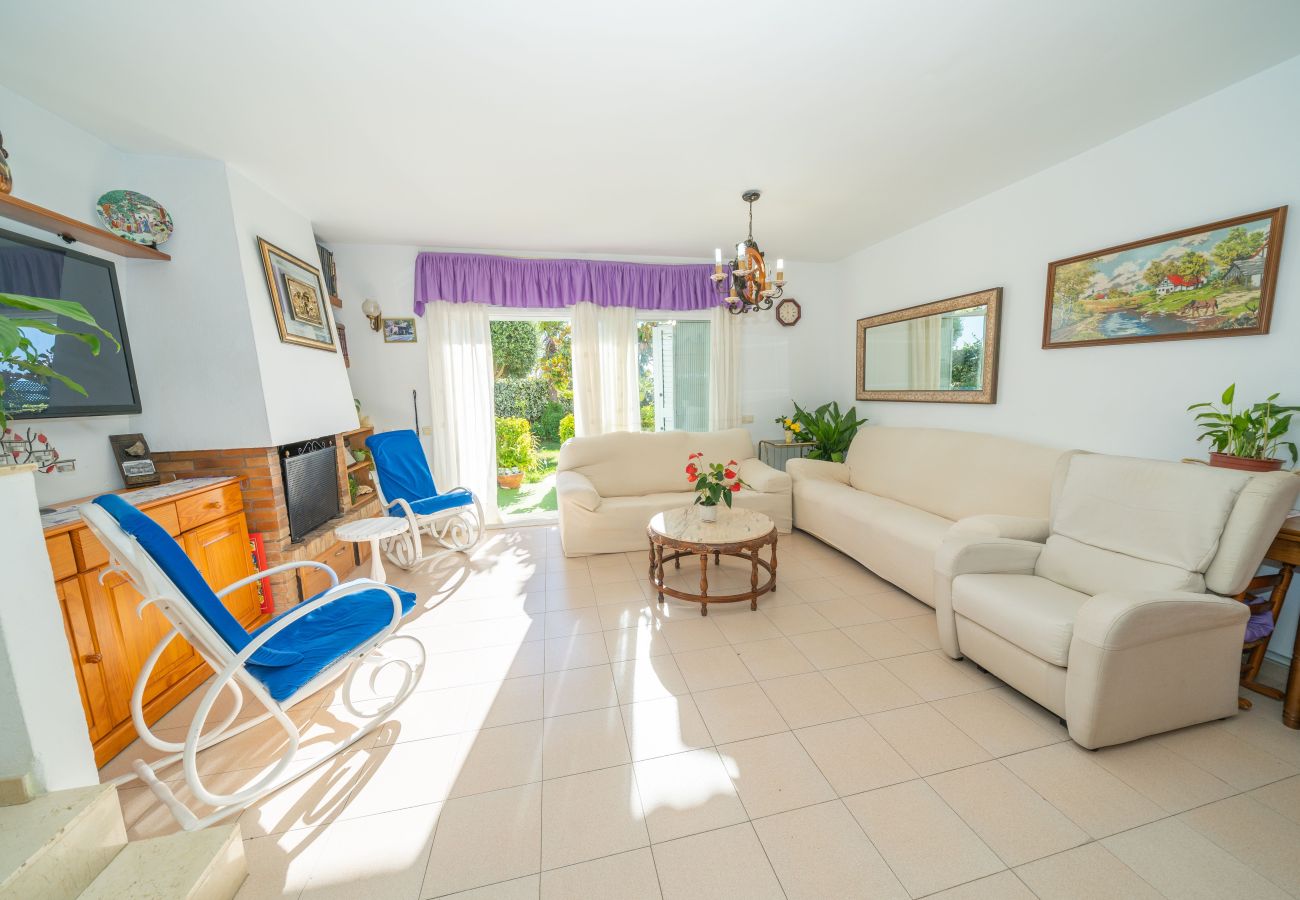 Casa adosada en Sant Pol de Mar - HomeHolidaysRentals Ancora - Costa Barcelona