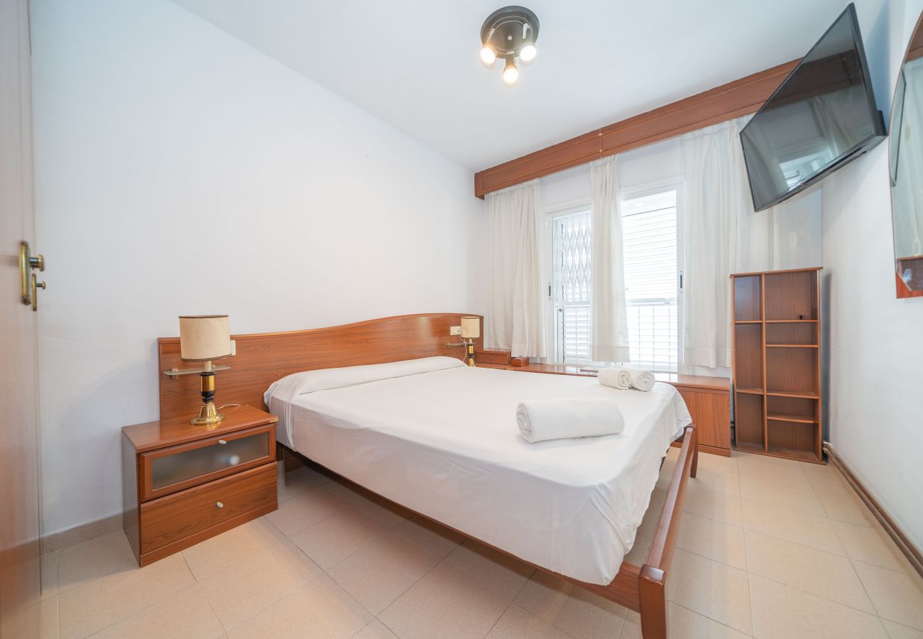 Casa adosada en Sant Pol de Mar - HomeHolidaysRentals Ancora - Costa Barcelona
