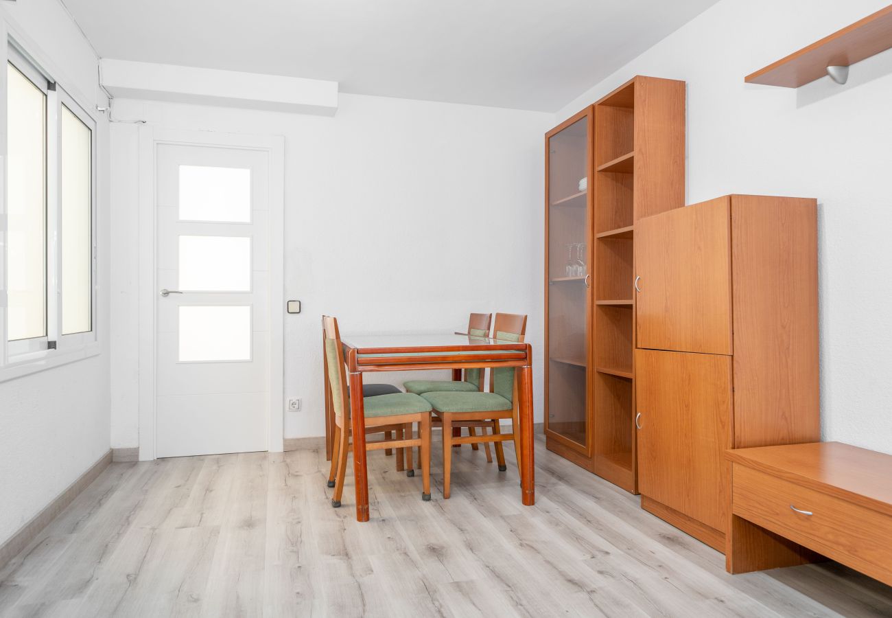 Apartamento en Pineda de Mar - HomeHolidaysRentals Deva - Costa Barcelona