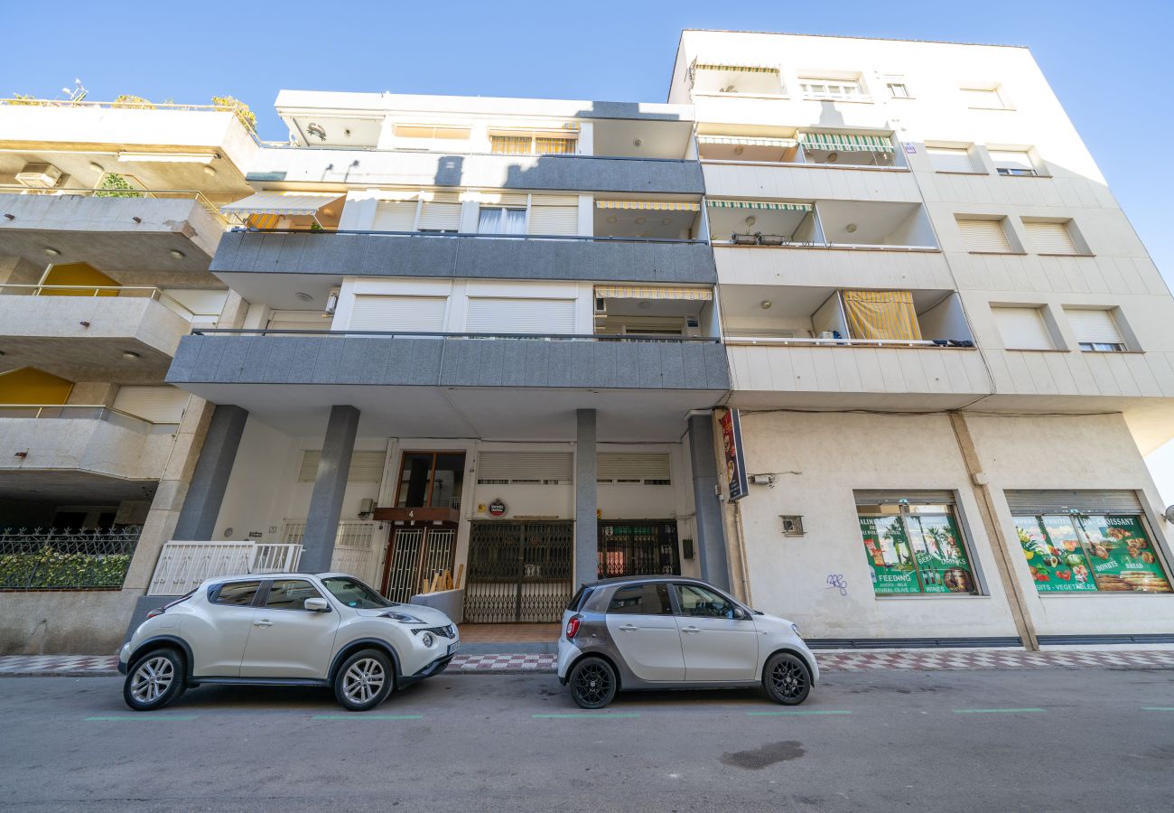 Apartamento en Pineda de Mar - HomeHolidaysRentals Deva - Costa Barcelona