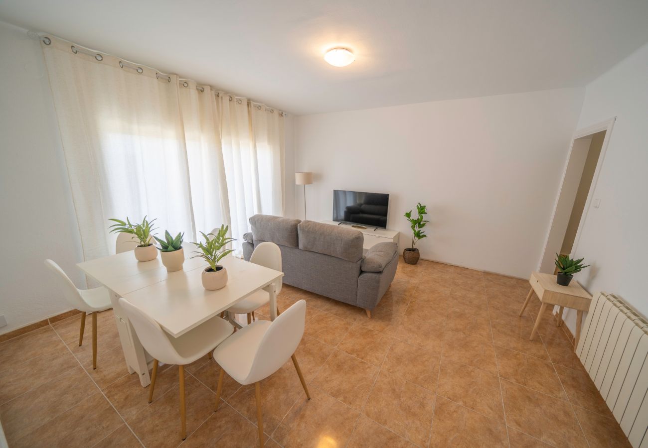 Apartamento en Pineda de Mar - HomeHolidaysRentals Sampai - Costa Barcelona