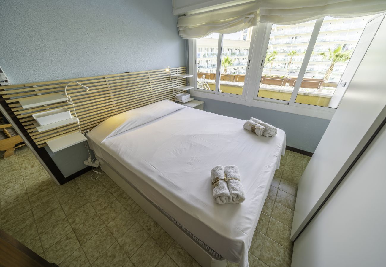 Apartamento en Pineda de Mar - HomeHolidaysRentals Singular  - Costa Barcelona