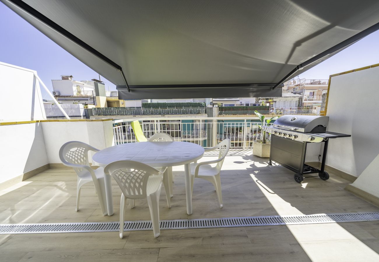 Apartamento en Pineda de Mar - HomeHolidaysRentals Kala - Costa Barcelona