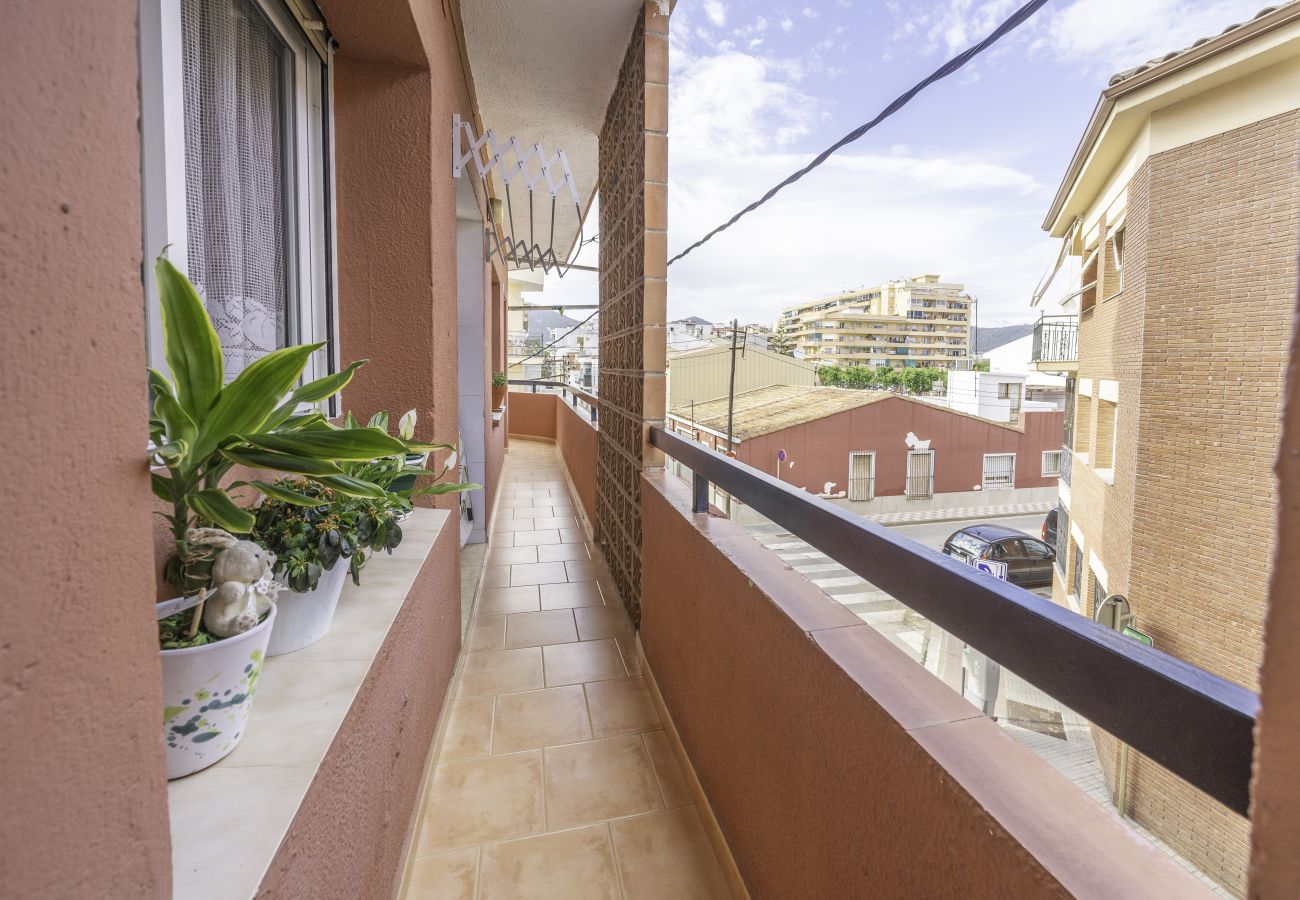 Apartamento en Pineda de Mar - HomeHolidaysRentals Noa - Costa Barcelona