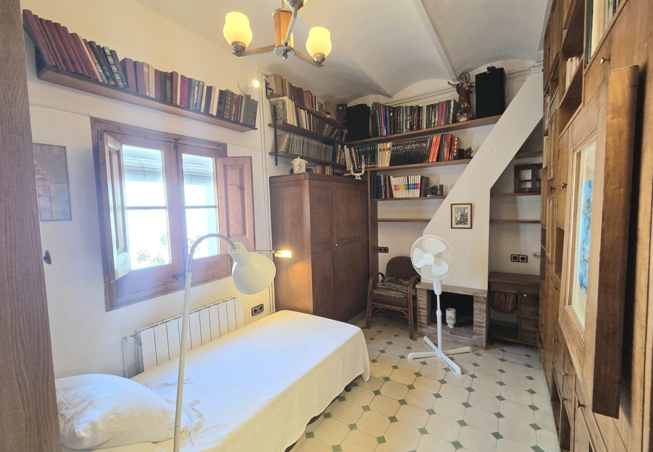 Casa adosada en Sant Pol de Mar - HomeHolidaysRentals  Villa Mediterranea- Costa Bar