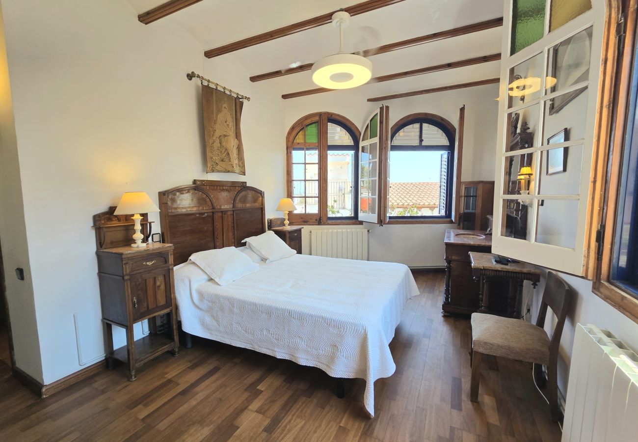 Casa adosada en Sant Pol de Mar - HomeHolidaysRentals  Villa Mediterranea- Costa Bar