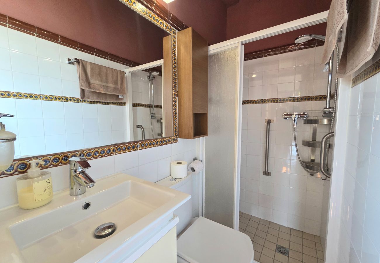 Casa adosada en Sant Pol de Mar - HomeHolidaysRentals  Villa Mediterranea- Costa Bar