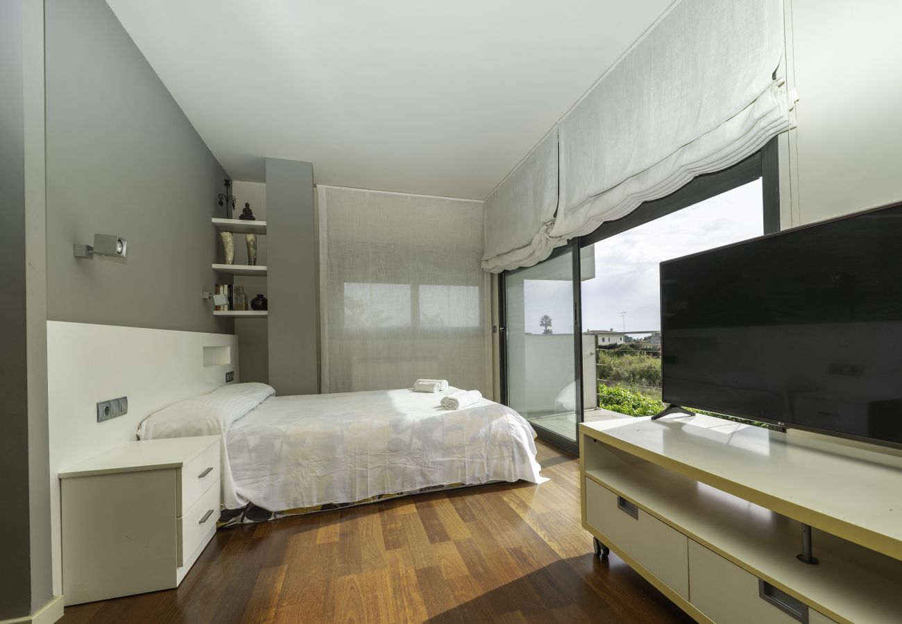 Villa en Pineda de Mar - HomeHolidaysRentals Colors - Costa Barcelona