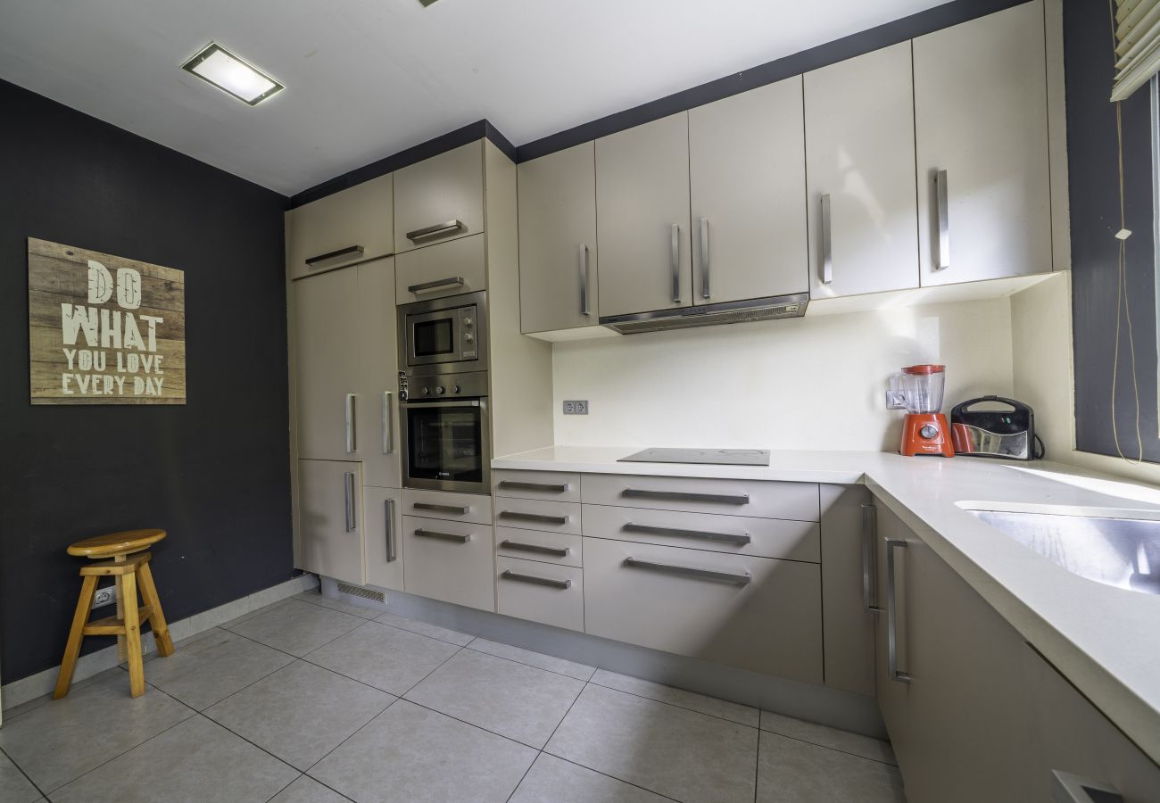 Villa en Pineda de Mar - HomeHolidaysRentals Colors - Costa Barcelona