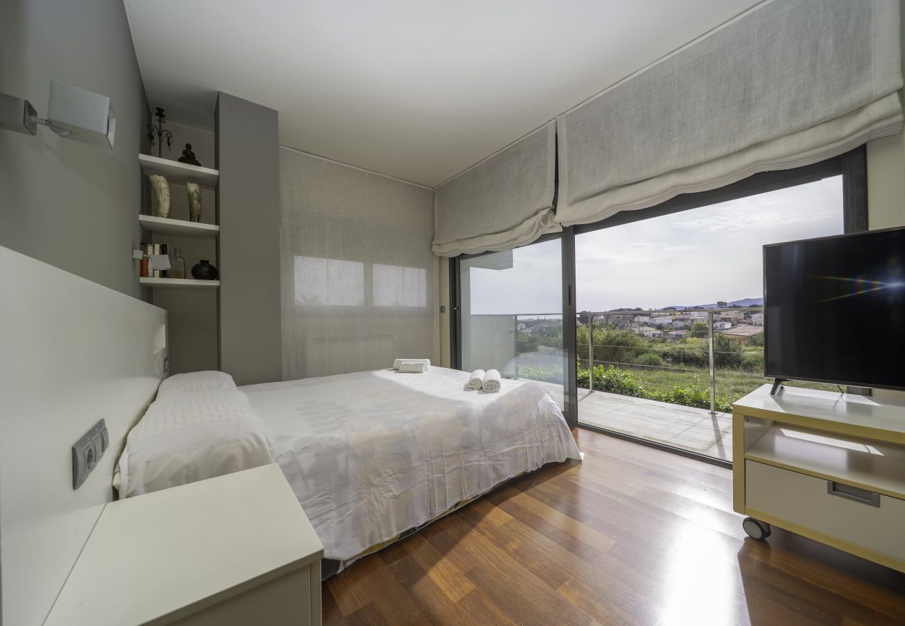 Villa en Pineda de Mar - HomeHolidaysRentals Colors - Costa Barcelona