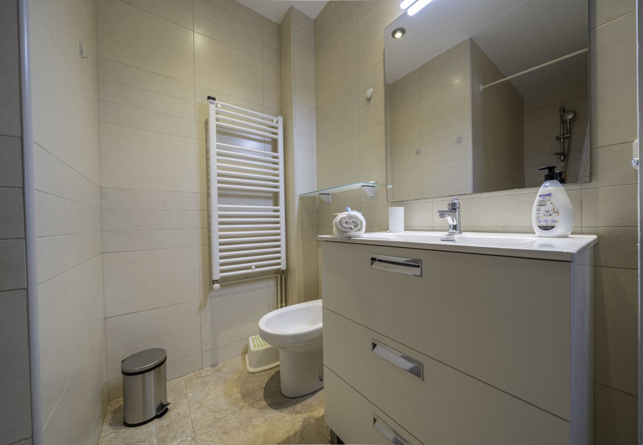 Apartamento en Pineda de Mar - HomeHolidaysRentals Olai - Costa Barcelona