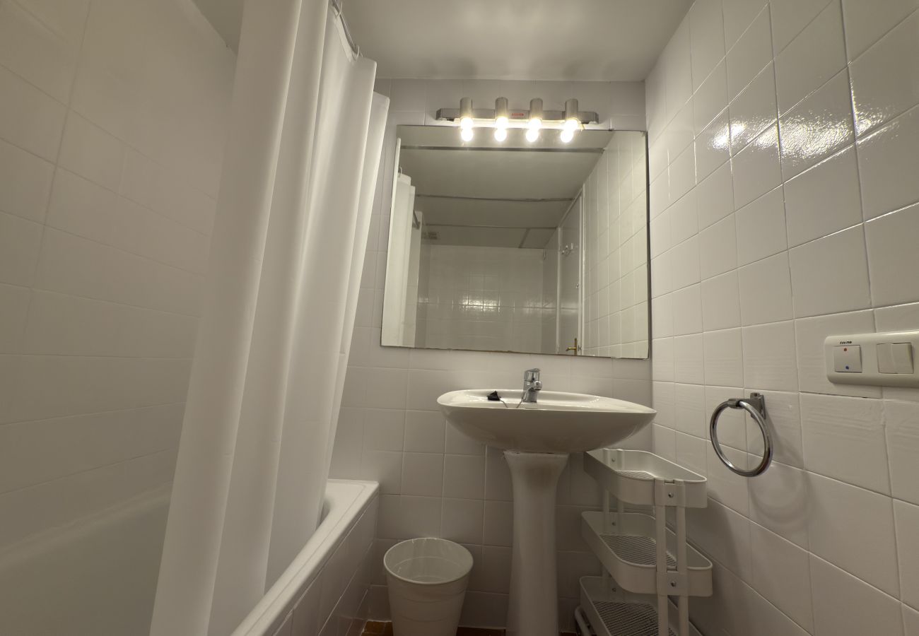 Apartamento en Calella - HomeHolidaysRentals Roure - Costa Barcelona
