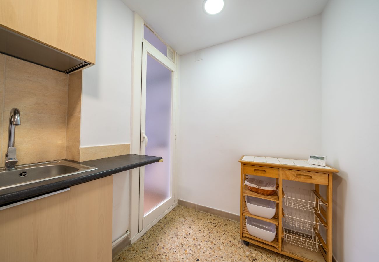 Apartamento en Pineda de Mar - HomeHolidaysRentals Magic - Costa Barcelona
