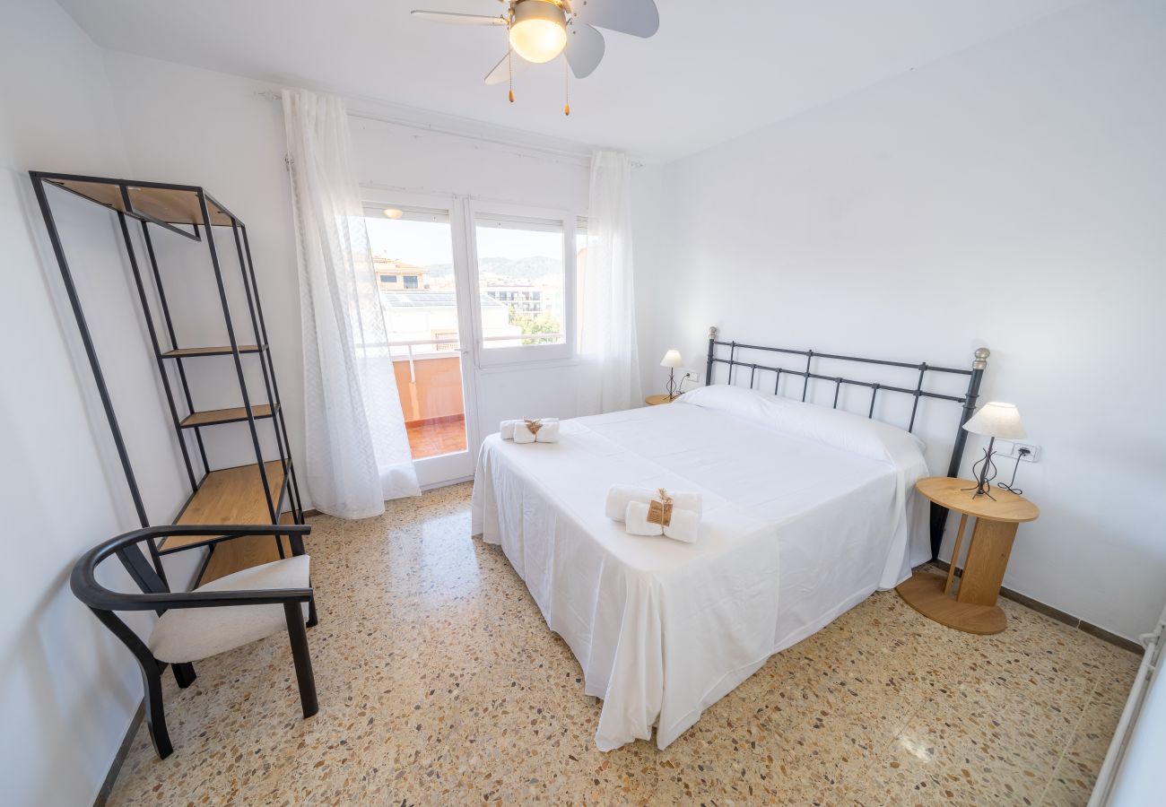 Apartamento en Pineda de Mar - HomeHolidaysRentals Magic - Costa Barcelona