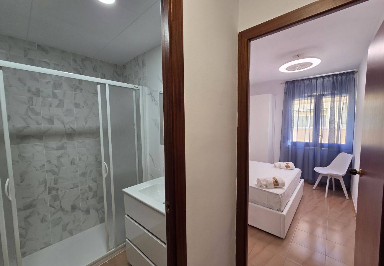 Apartamento en Pineda de Mar - HomeHolidaysRentals Luka - Costa Barcelona