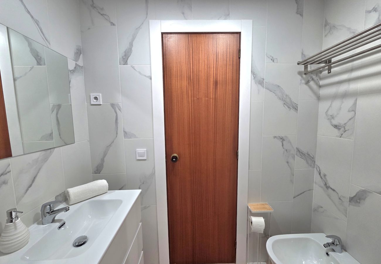 Apartamento en Pineda de Mar - HomeHolidaysRentals Luka - Costa Barcelona