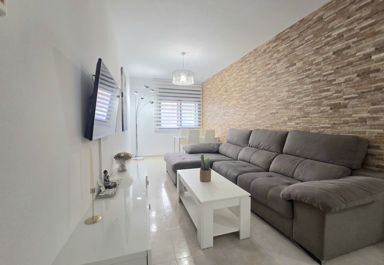 Apartamento en Pineda de Mar - HomeHolidaysRentals Brisol - Costa Barcelona