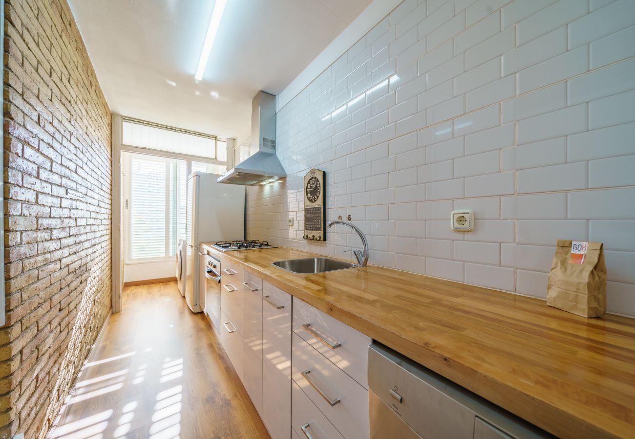 Apartament en Malgrat de Mar - HomeHolidaysRentals Miracel - Costa Barcelona