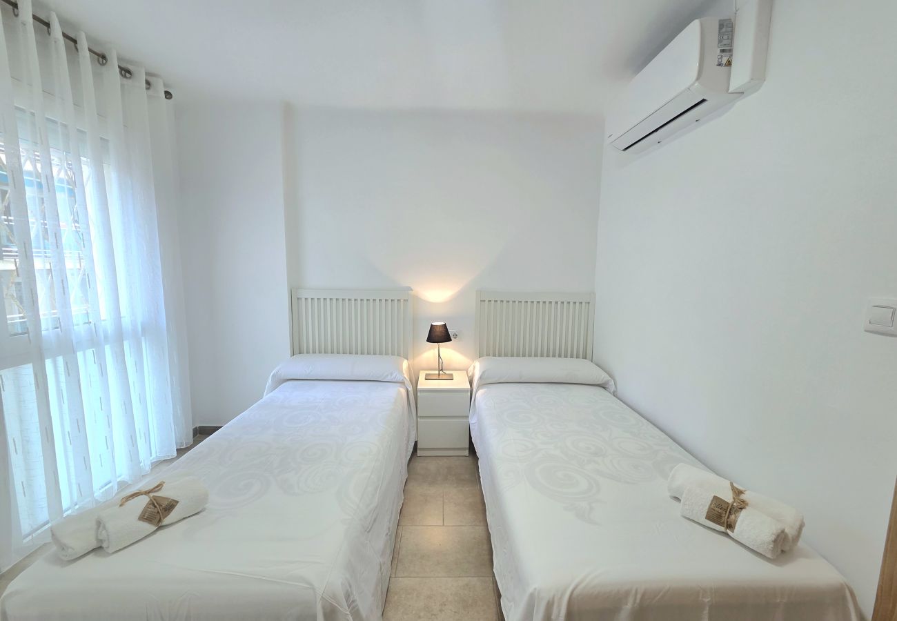 Apartament en Malgrat de Mar - HomeHolidaysRentals Lorraine- Costa Barcelona