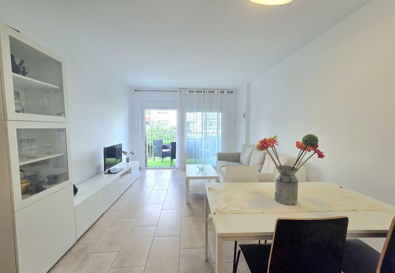 Apartament en Malgrat de Mar - HomeHolidaysRentals Lorraine- Costa Barcelona