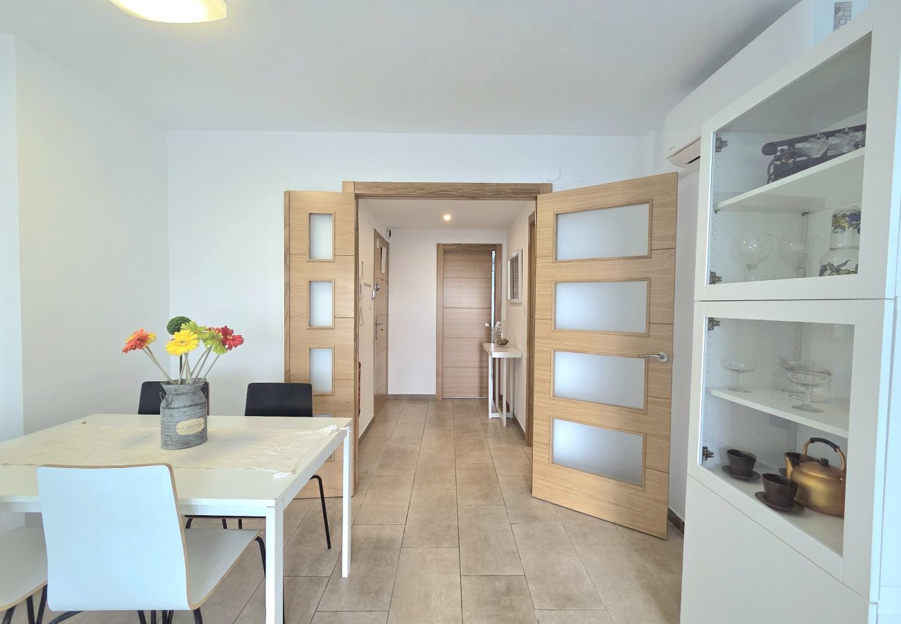 Apartament en Malgrat de Mar - HomeHolidaysRentals Lorraine- Costa Barcelona