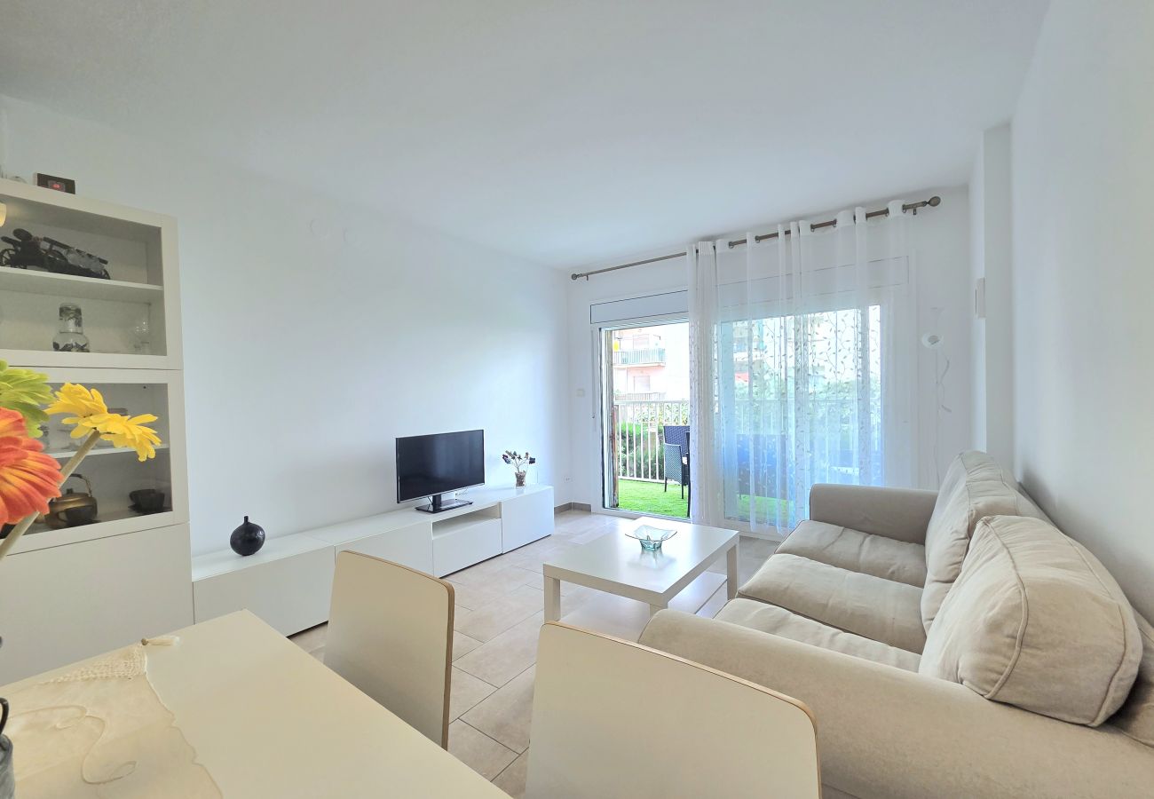 Apartament en Malgrat de Mar - HomeHolidaysRentals Lorraine- Costa Barcelona