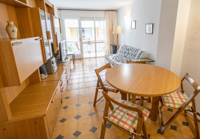 Apartament en Pineda de Mar - HomeHolidaysRentals Tarongers - Costa Barcelona
