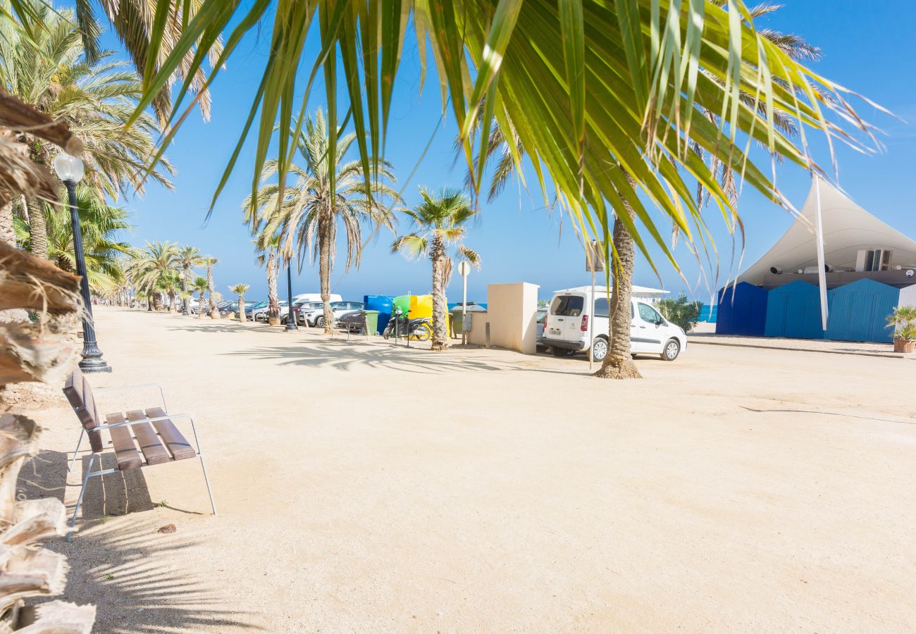 Casa adossada en Calella - HomeHolidaysRentals Arlene - Costa Barcelona