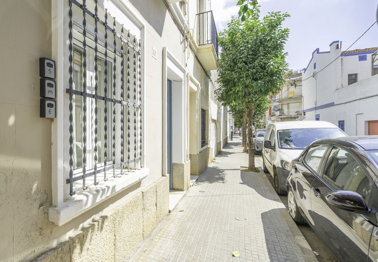 Casa adossada en Calella - HomeHolidaysRentals Arlene - Costa Barcelona