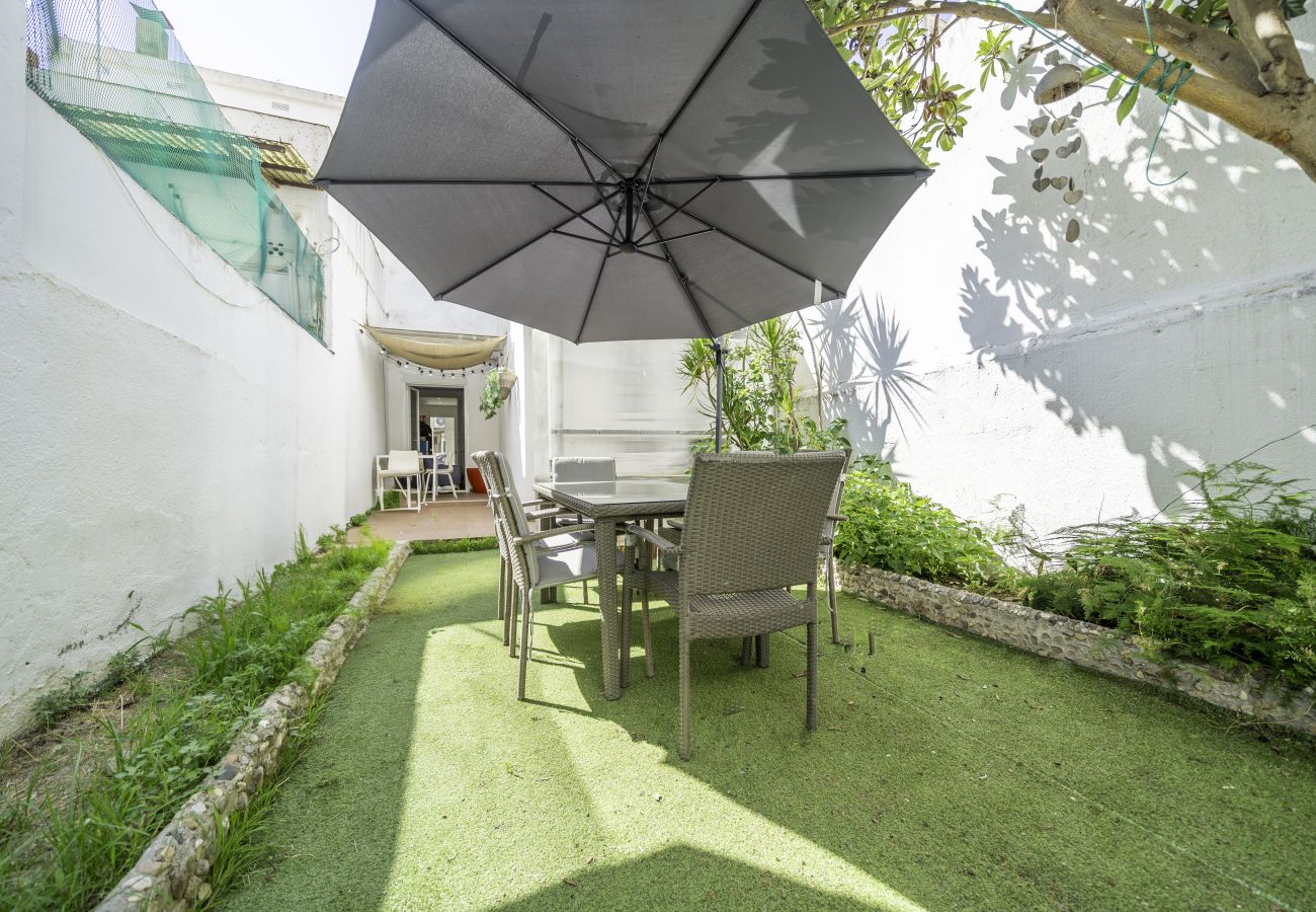 Casa adossada en Calella - HomeHolidaysRentals Arlene - Costa Barcelona