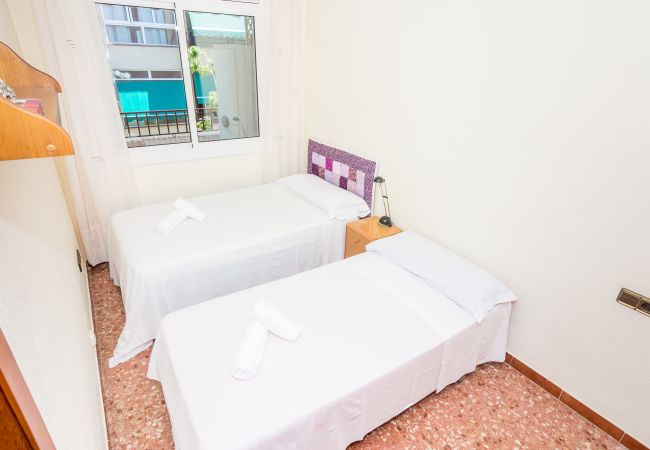 Apartament en Pineda de Mar - HomeHolidaysRentals Keyla - Costa Barcelona