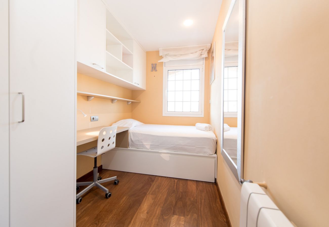 Casa adossada en Pineda de Mar - HomeHolidaysRentals Royal - Costa Barcelona