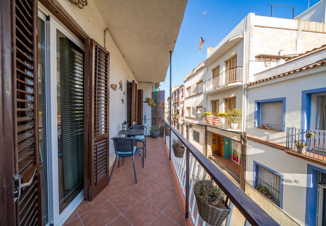 Apartament en Pineda de Mar - HomeHolidaysRentals Plume - Costa Barcelona