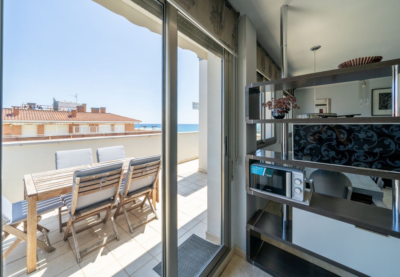 Apartament en Pineda de Mar - HomeHolidaysRentals Blaucel - Costa Barcelona