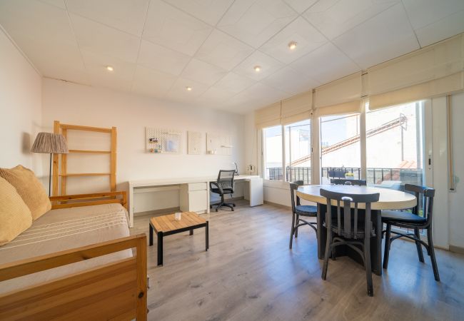Apartament en Calella - HomeHolidaysRentals Raval - Costa Barcelona