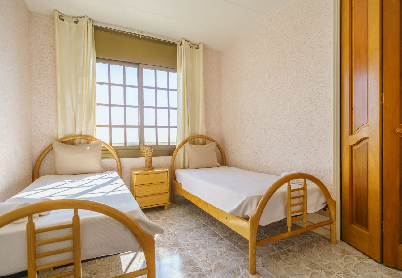 Vil.la en Santa Susana - HomeHolidaysRentals Bridney - Costa Barcelona