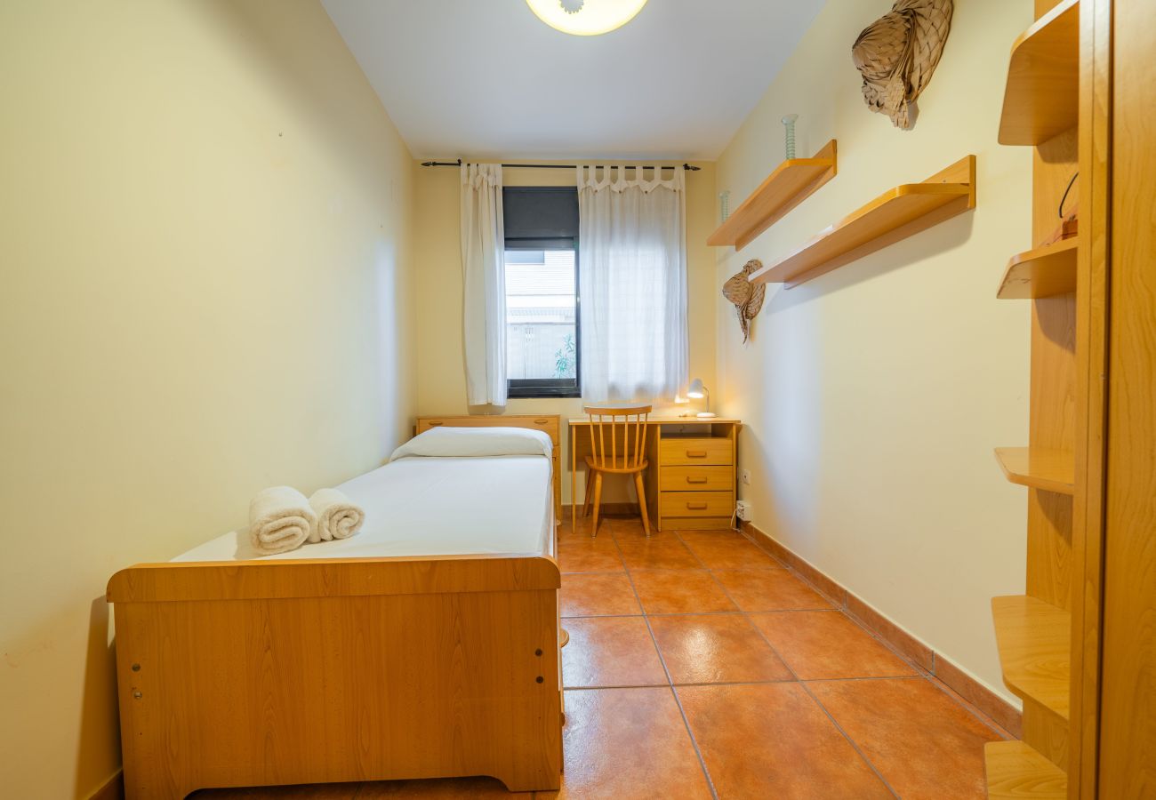 Apartament en Pineda de Mar - HomeHolidaysRentals Fortuny - Costa Barcelona
